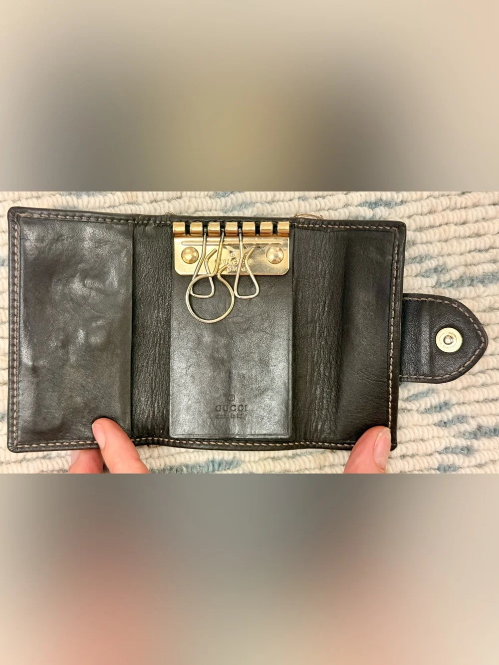 GUCCI Vintage Y2K Iconic Brown GG Monogram Canvas Leather Heart Key Case - Picture 13 of 16